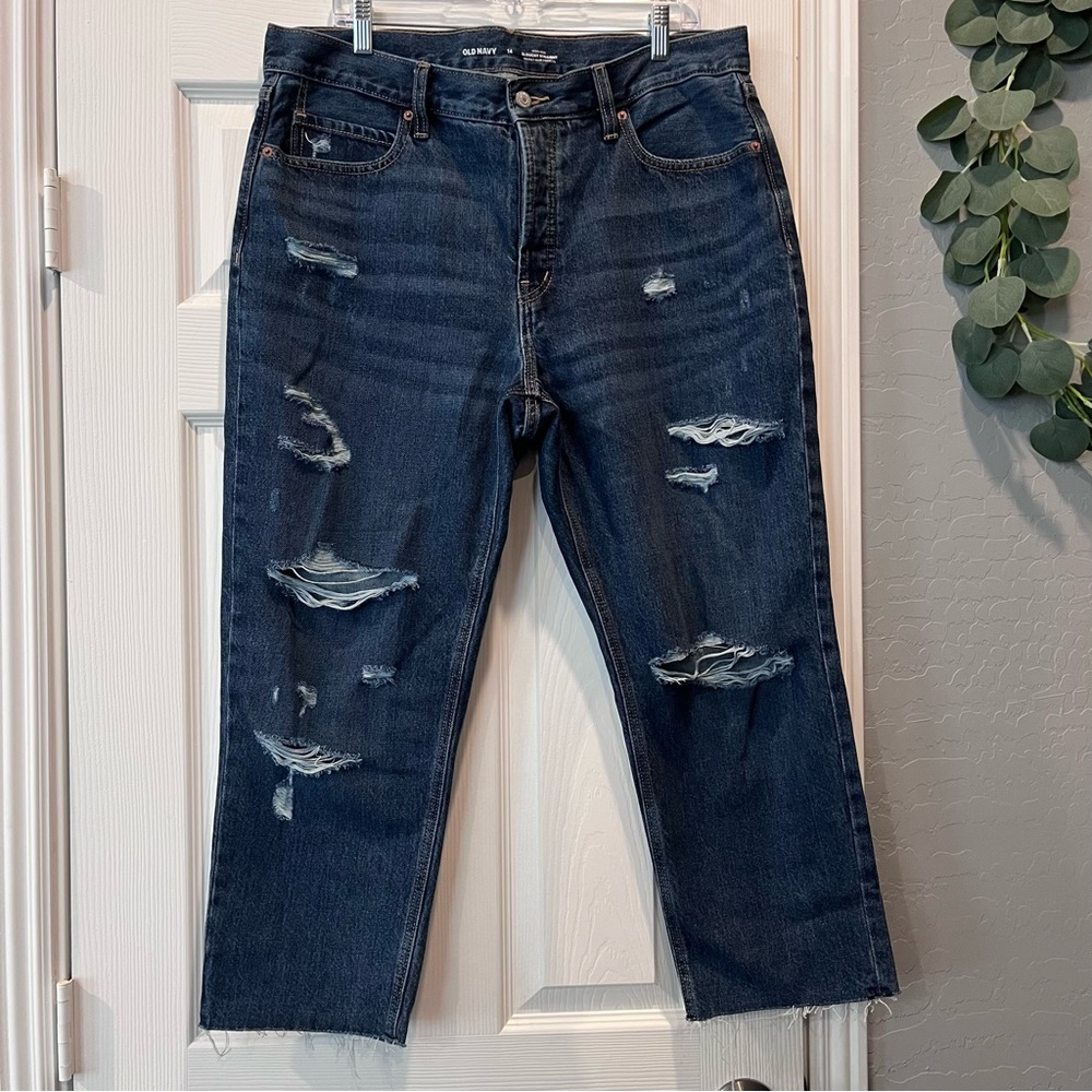 Old Navy High-Rise Slouchy Straight Jeans